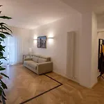 New Domus San Martino Appartement Napels